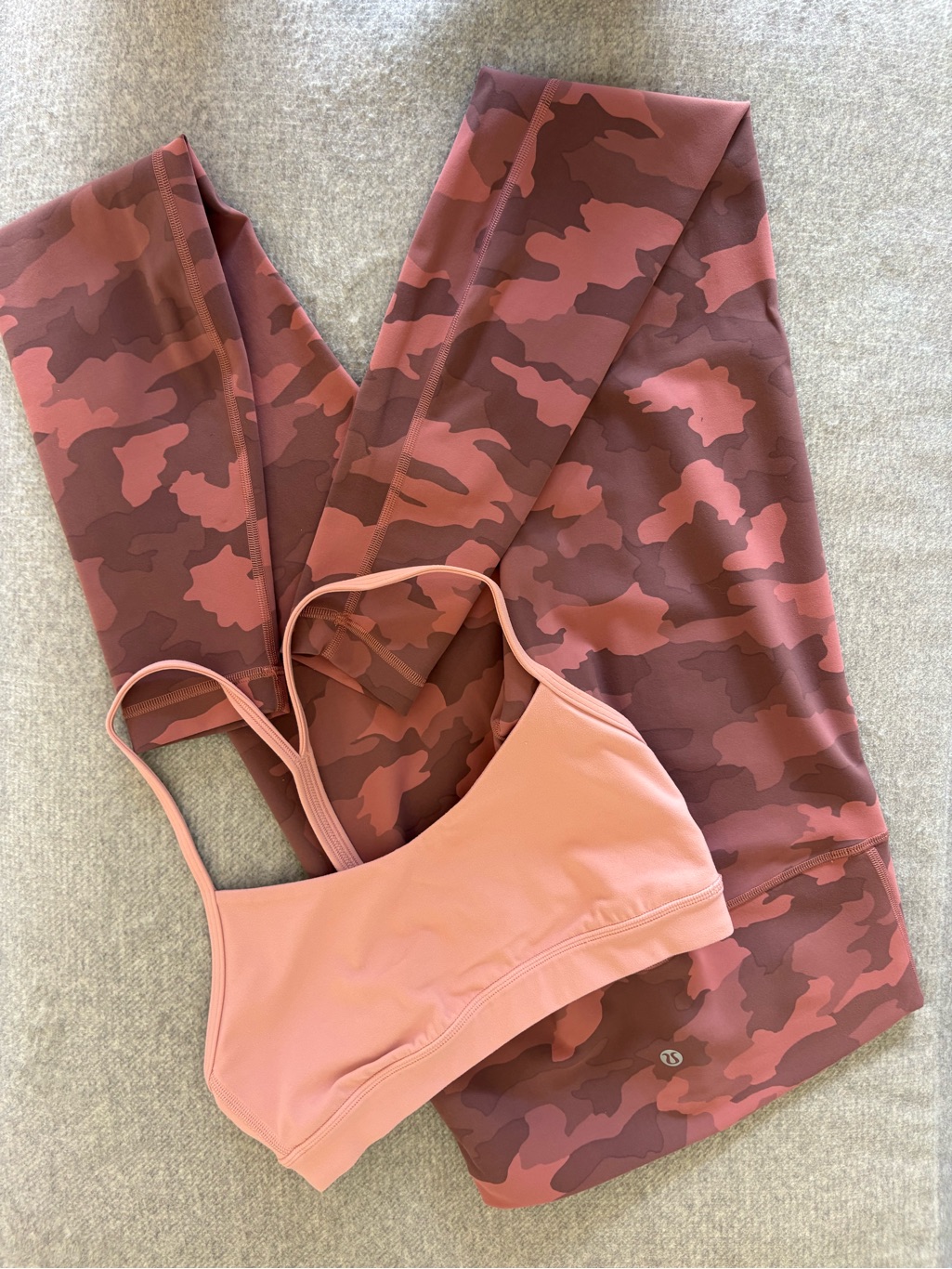 Lululemon Athletica Pink Camo Sports Bra & Leggings Set